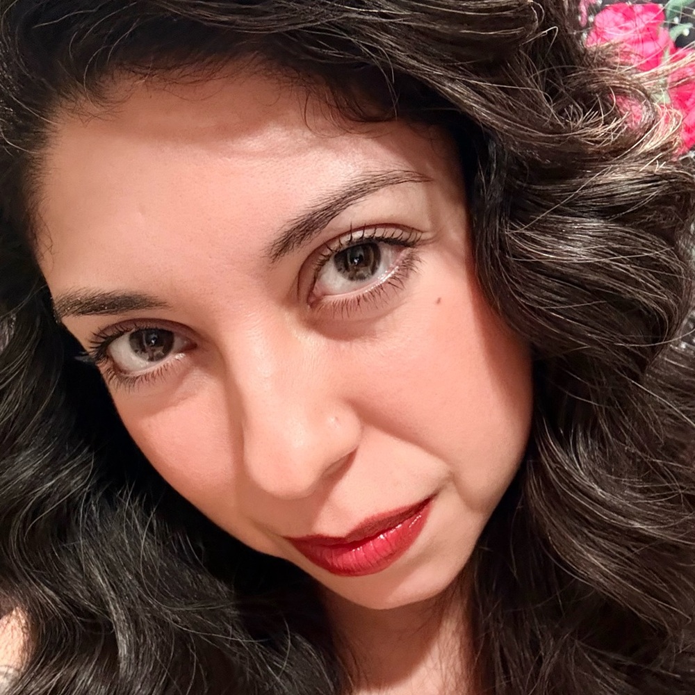 Meet your Posher, Veronica